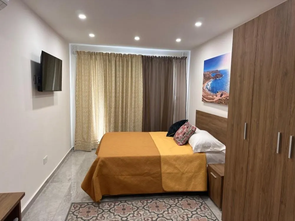 Couette-café La Bella Guesthouse San Ġiljan