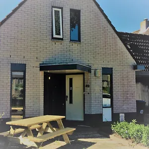 https://haarlem-49.thehaguehotels.net