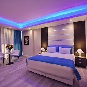 the-josephine-boutique-hotel.hotelsatayianapa.com/
